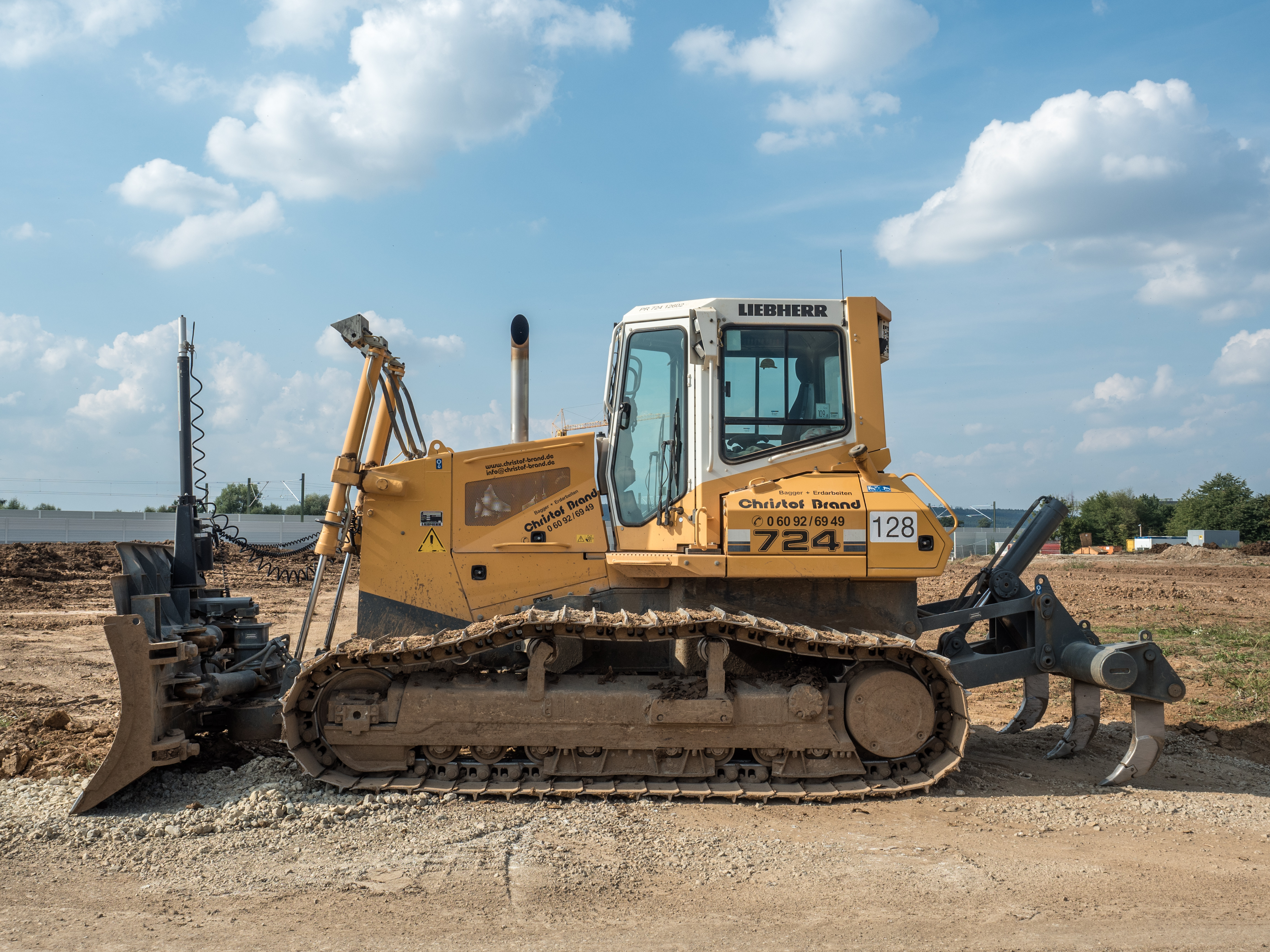 Baustelle-Liebherr724-P8196486