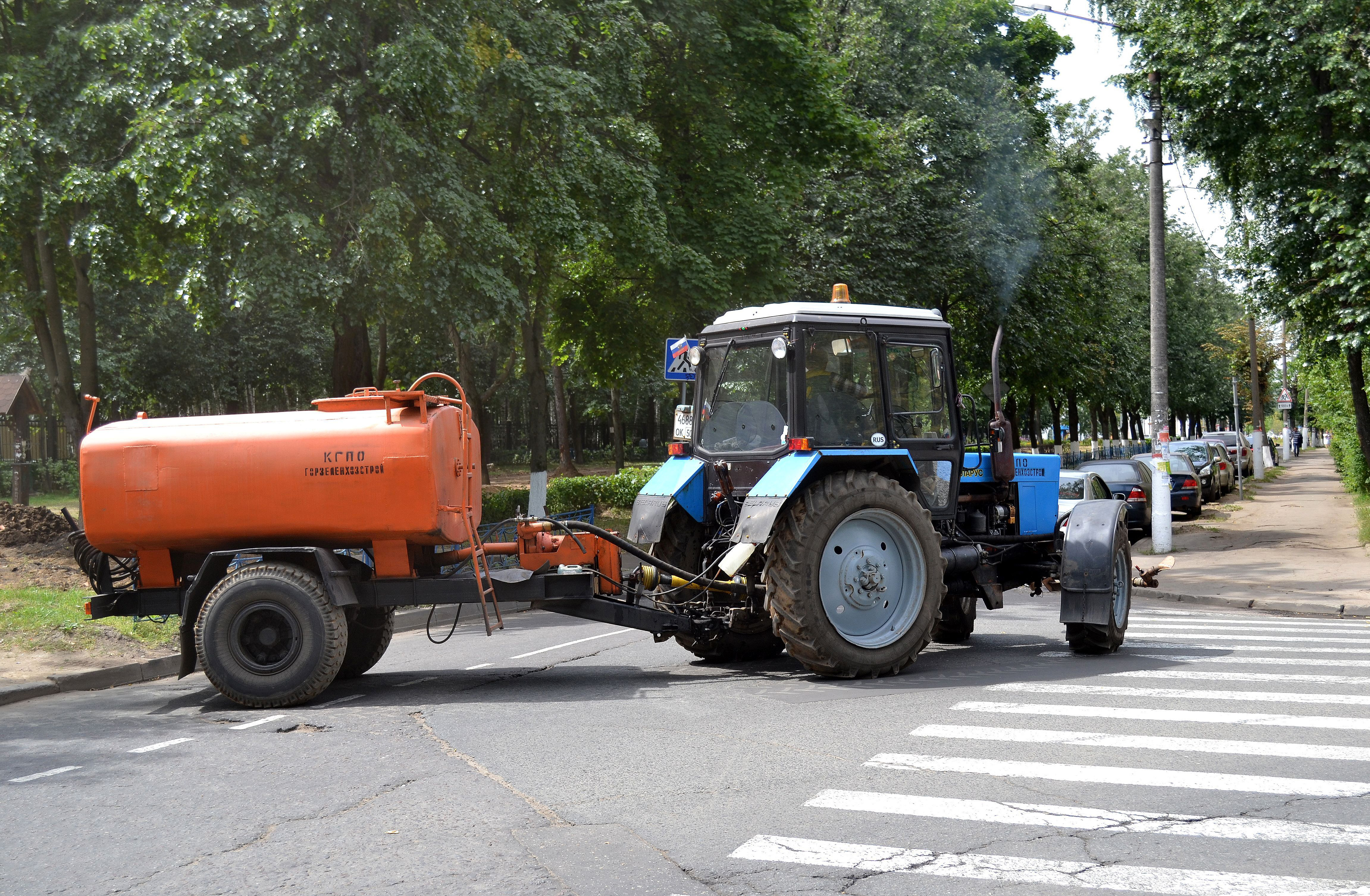 Belarus-82 in Korolyov (2)