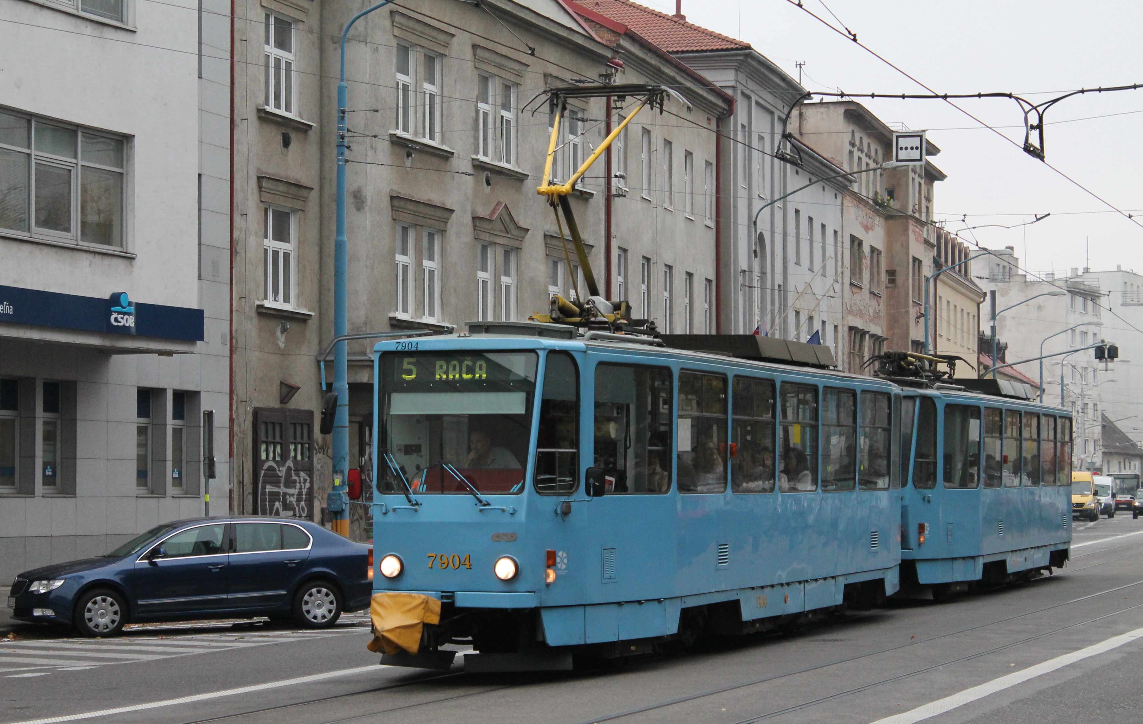 Bratislava, Radlinského ulica, Tatra T6A5 č. 7904+7903 (2013-10-25; 01)