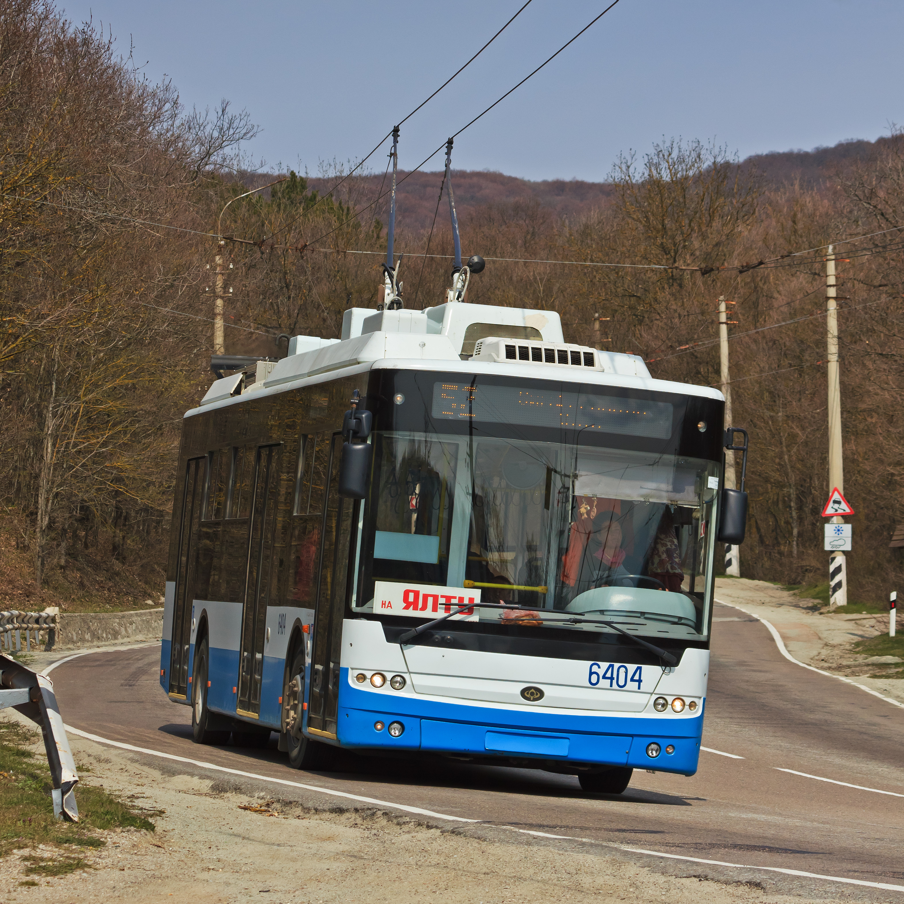 Crimea South Coast 04-14 img01 Simferopol-Yalta trolley