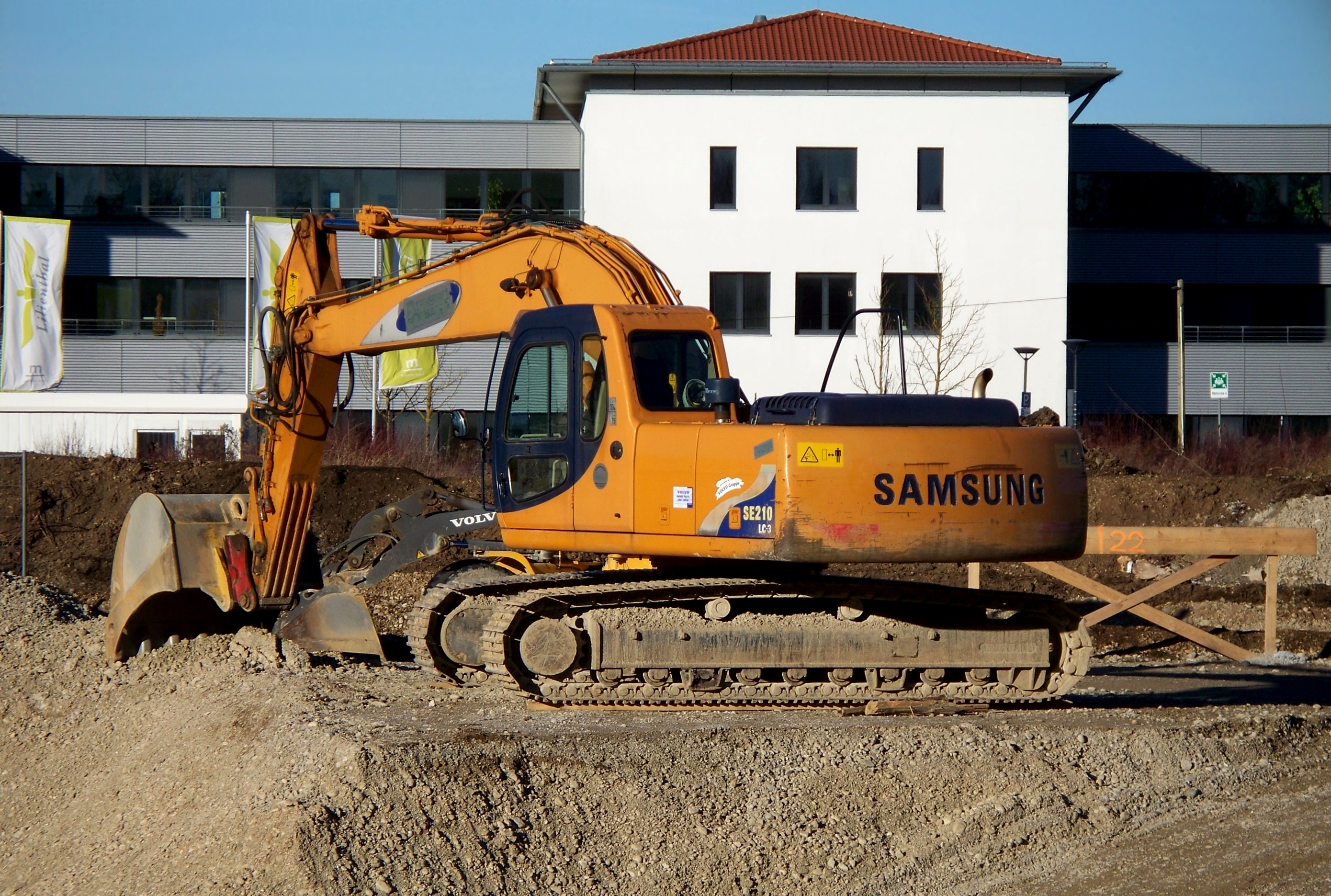 Excavator Samsung SE210 LC-3
