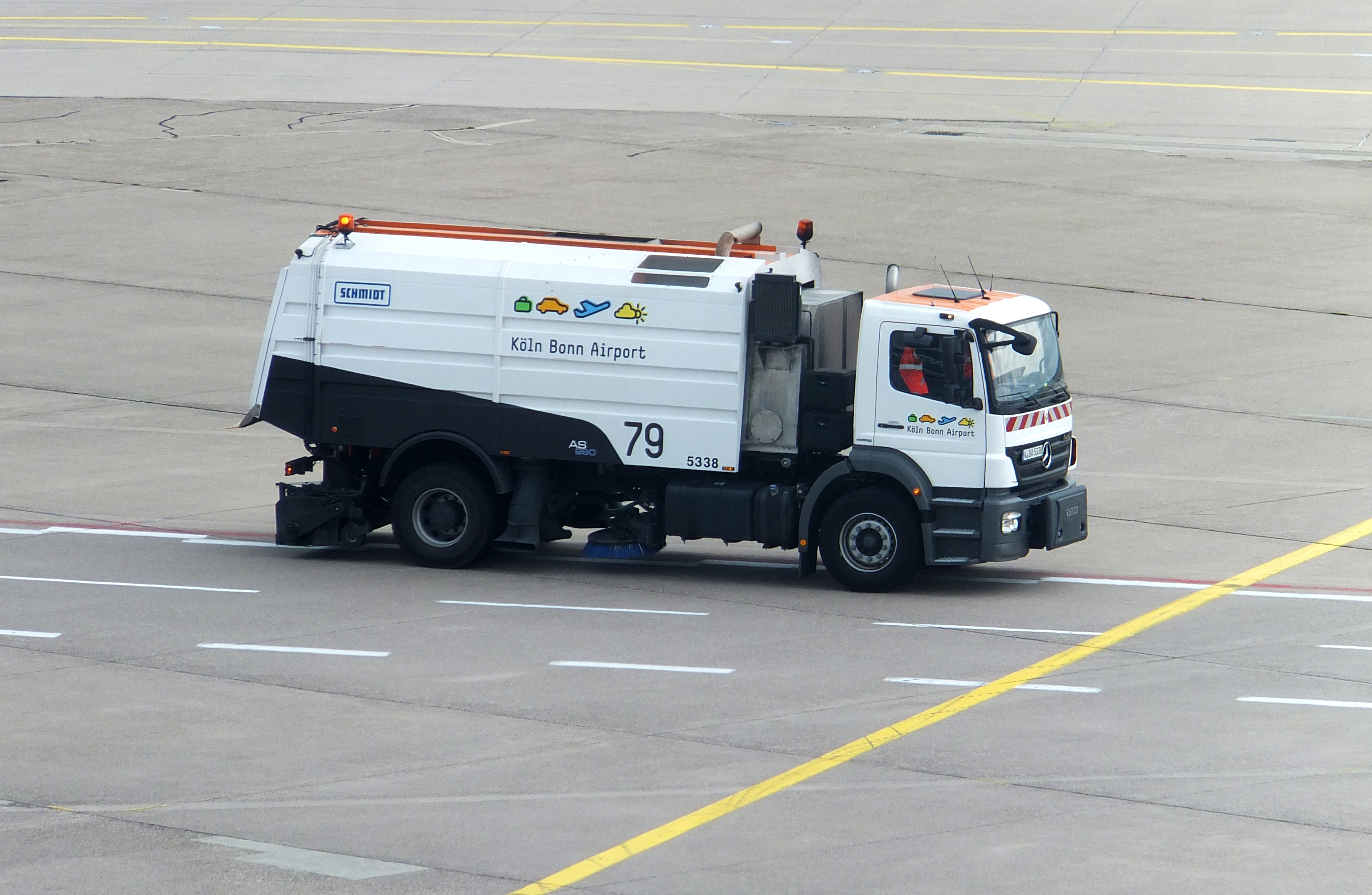 Flughafen Köln-Bonn 09