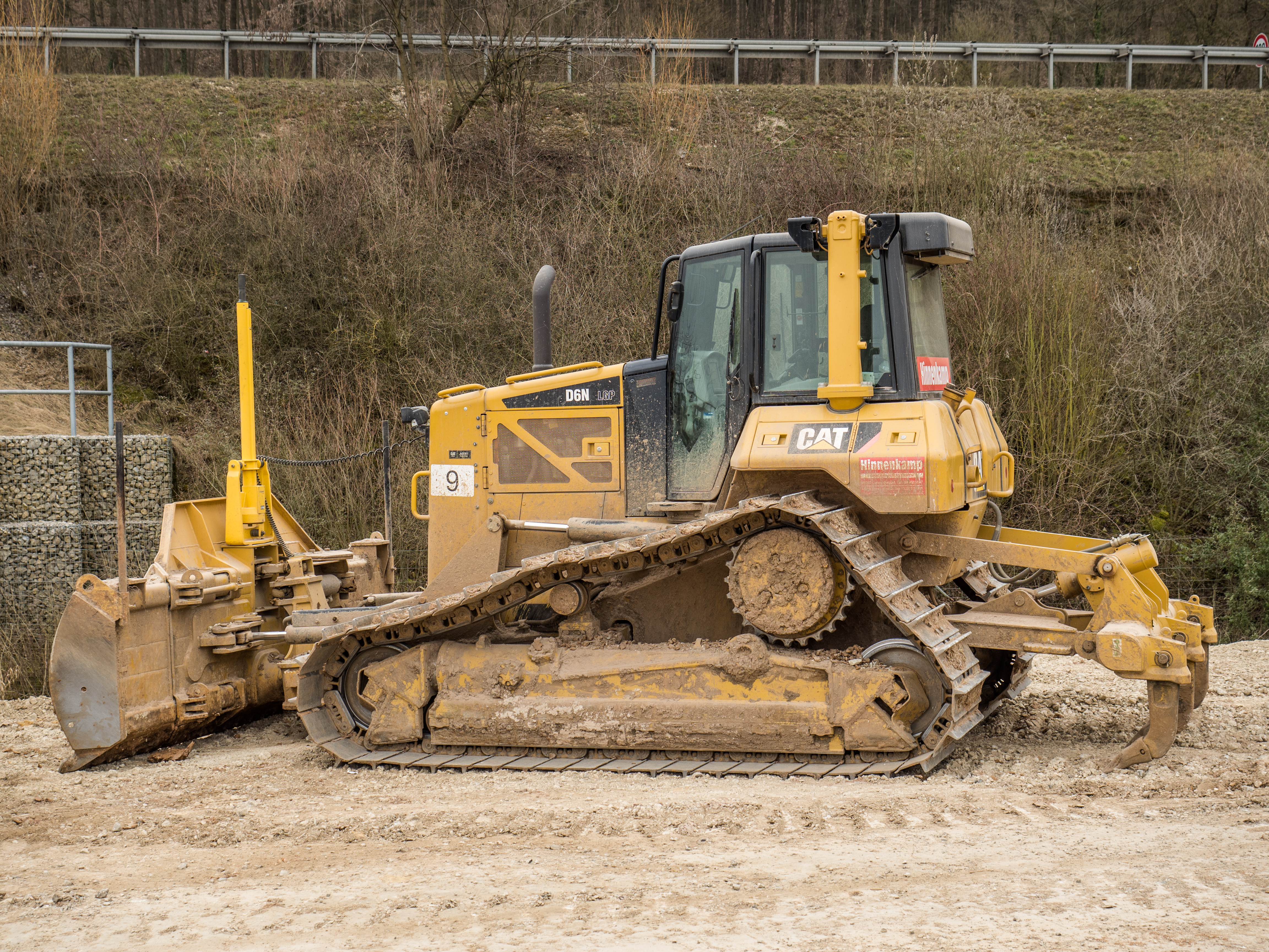 ICE-Baustelle-Caterpillar D6N-P3209724