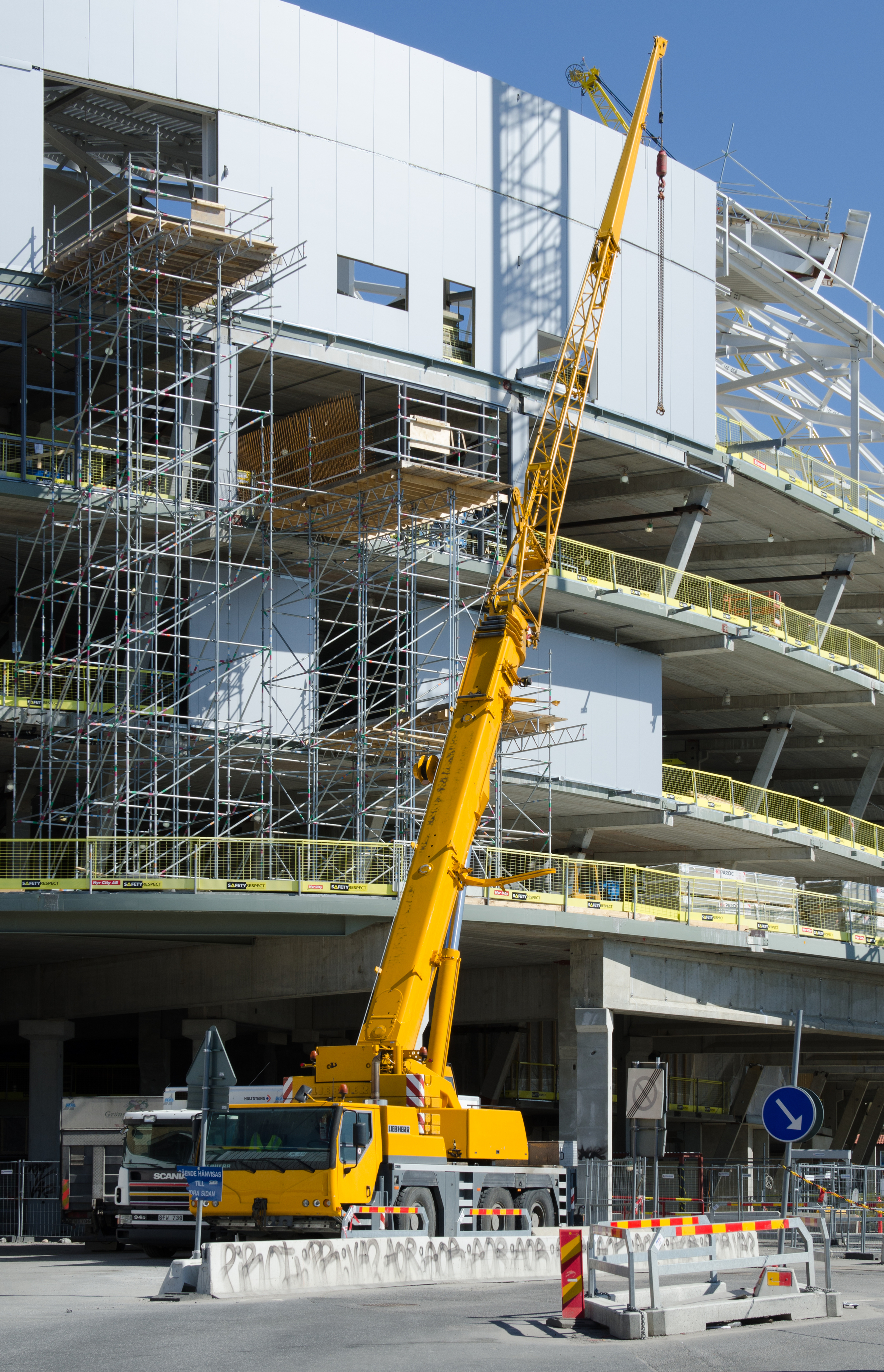 Liebherr LTM 1055b