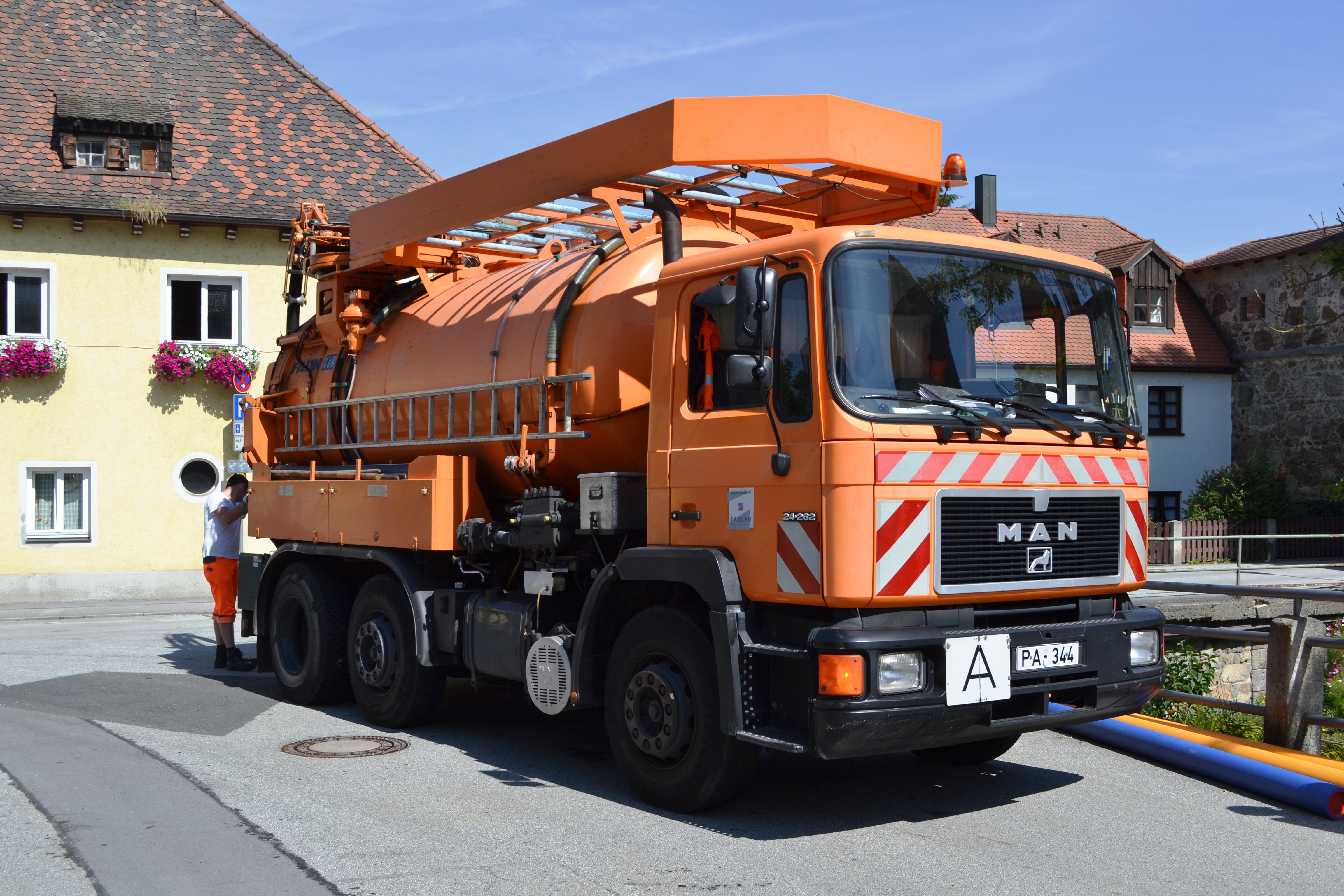 LKW zur Kanalreinigung in Deutschland (1)