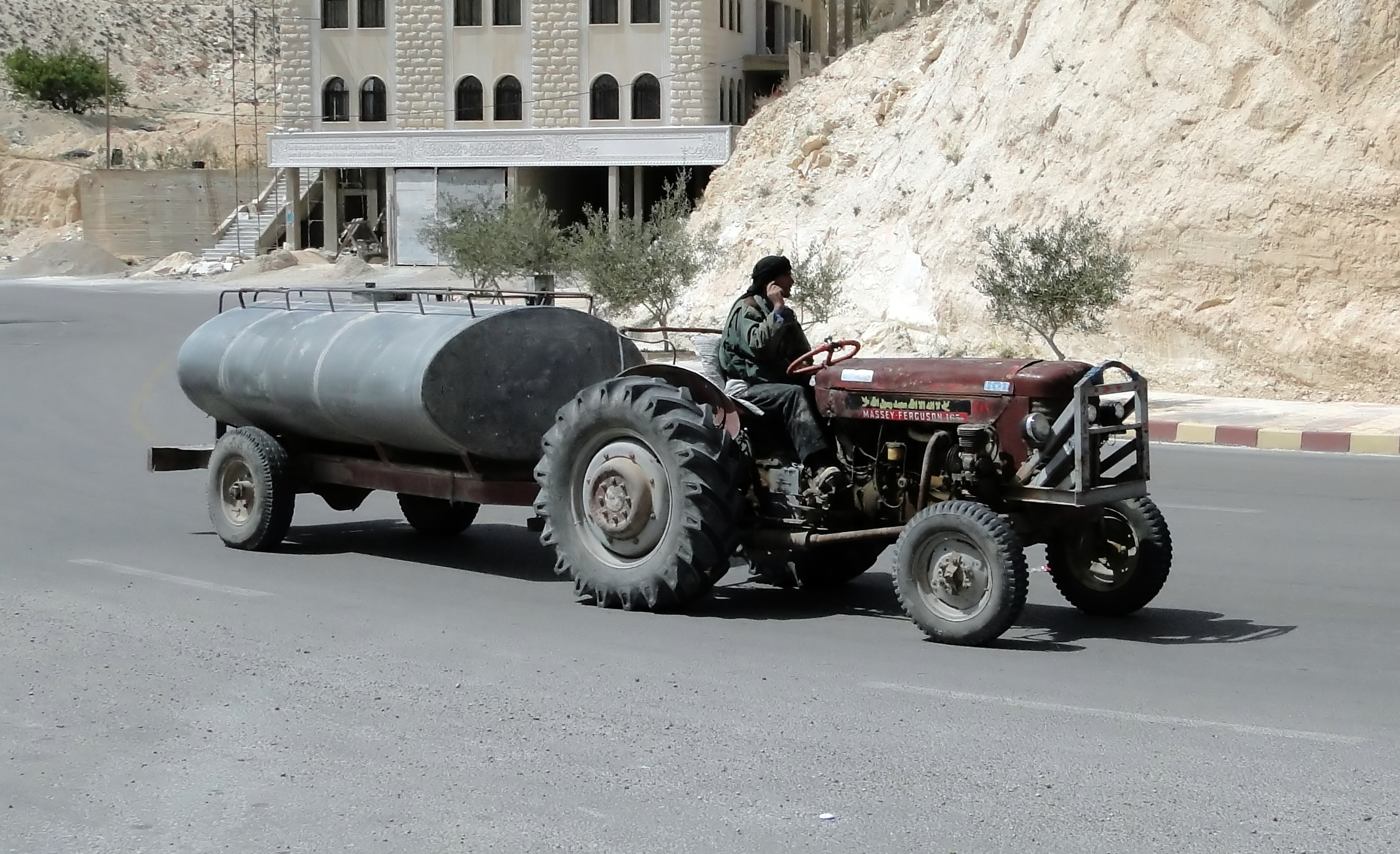 Massey Ferguson tractor, Syria