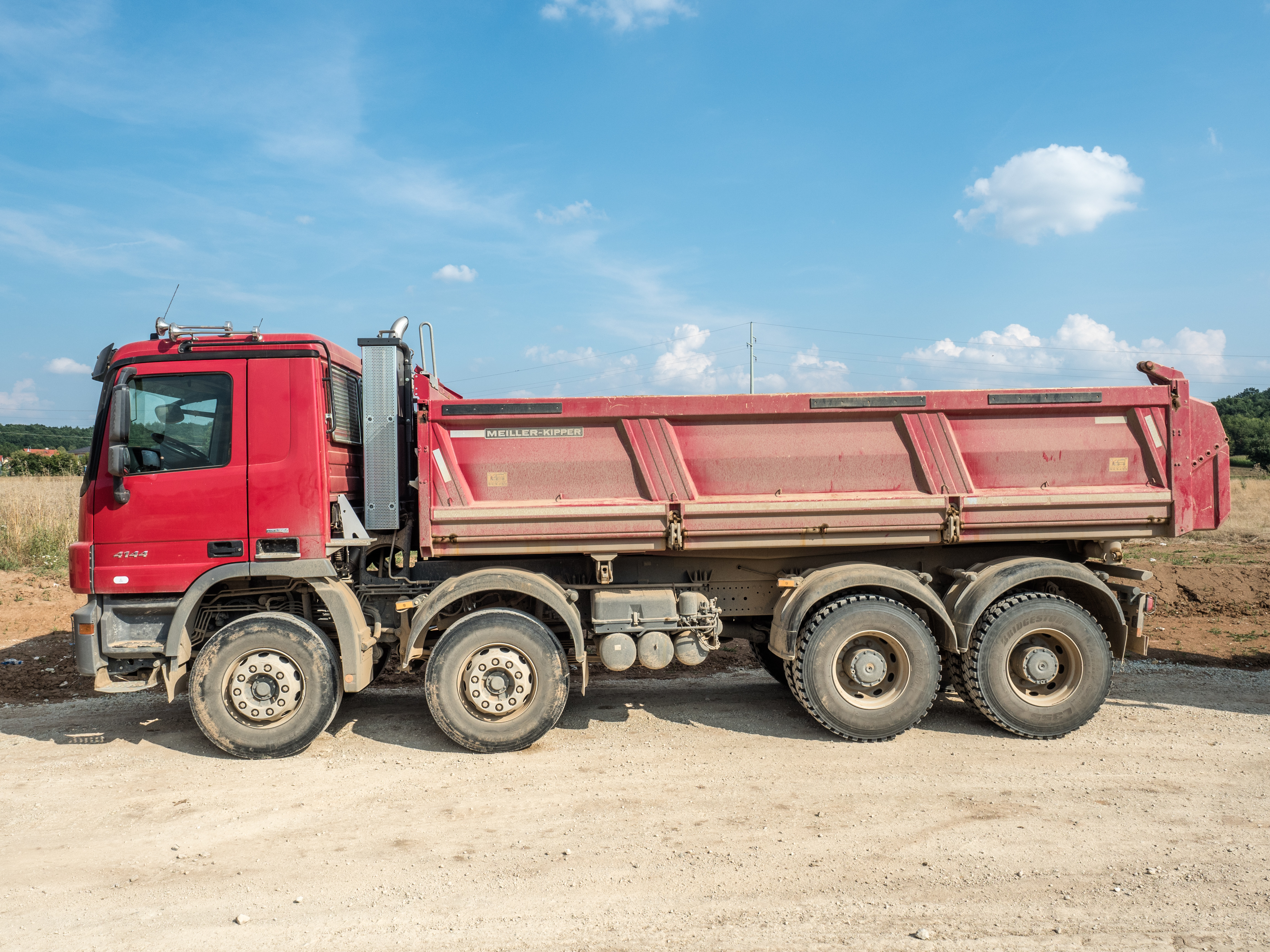 Mercedes-Benz-LKW-P8196478