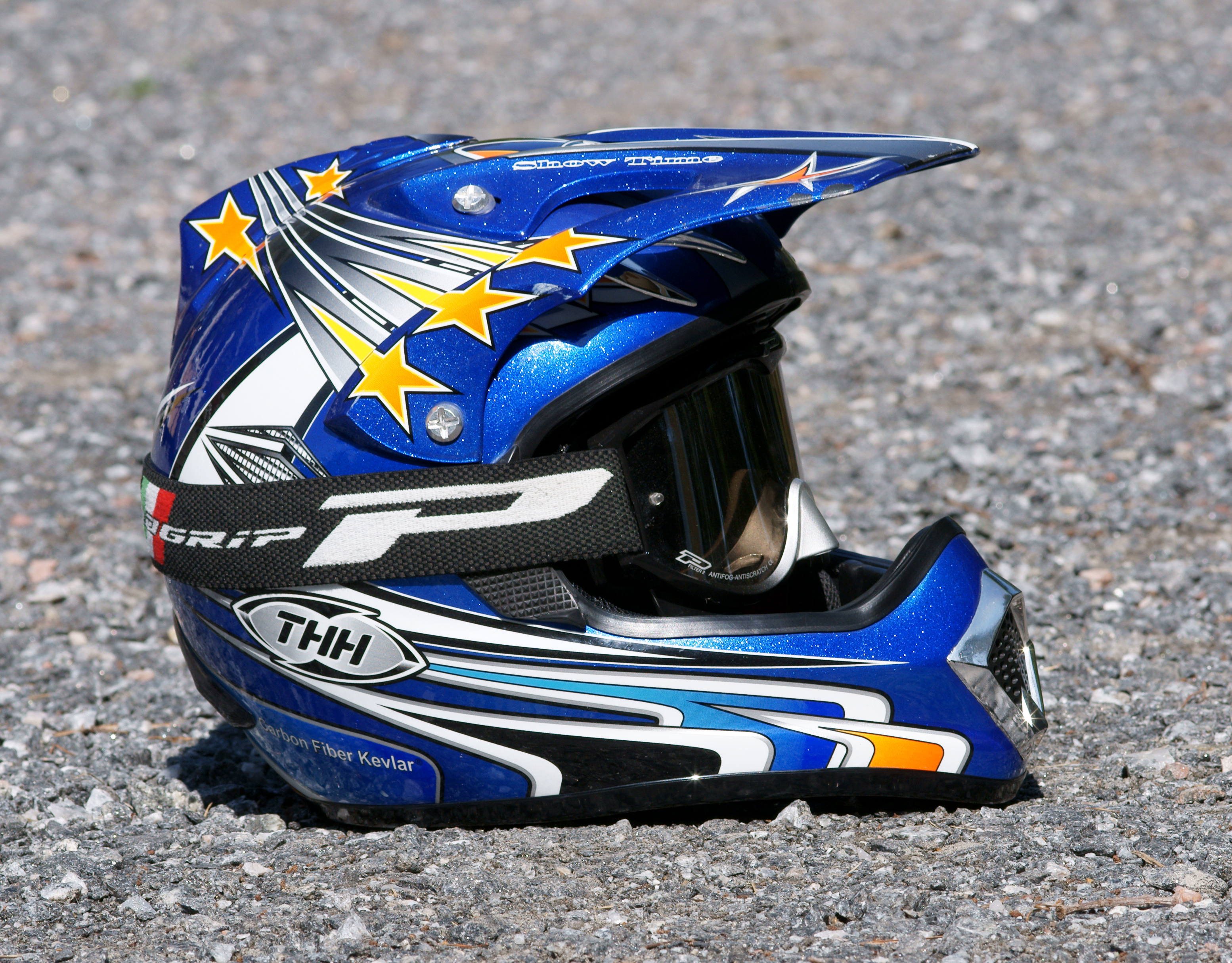Motocross helmet