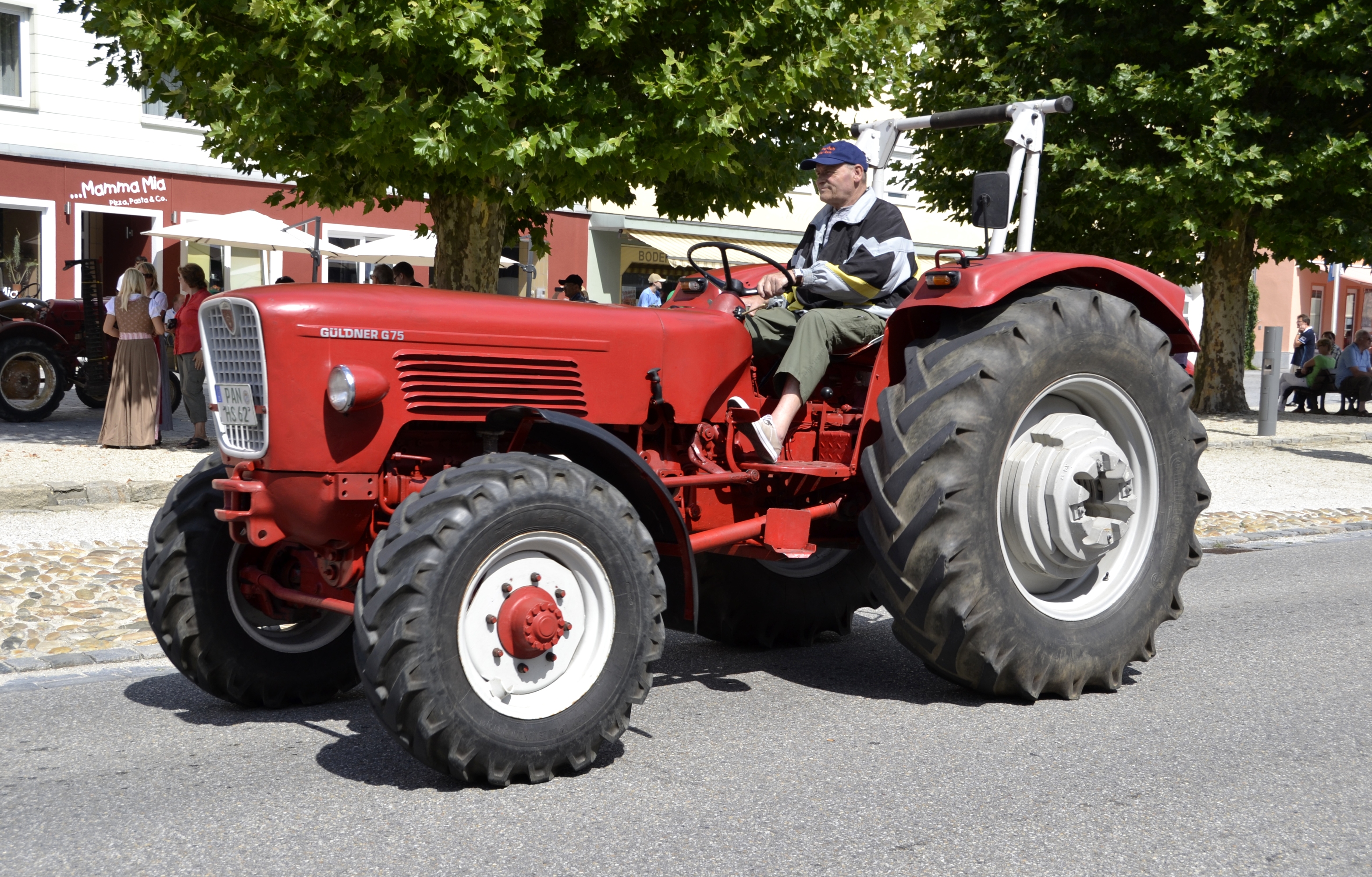 Oldtimerumzug Aidenbach 2012-08-12 (81)
