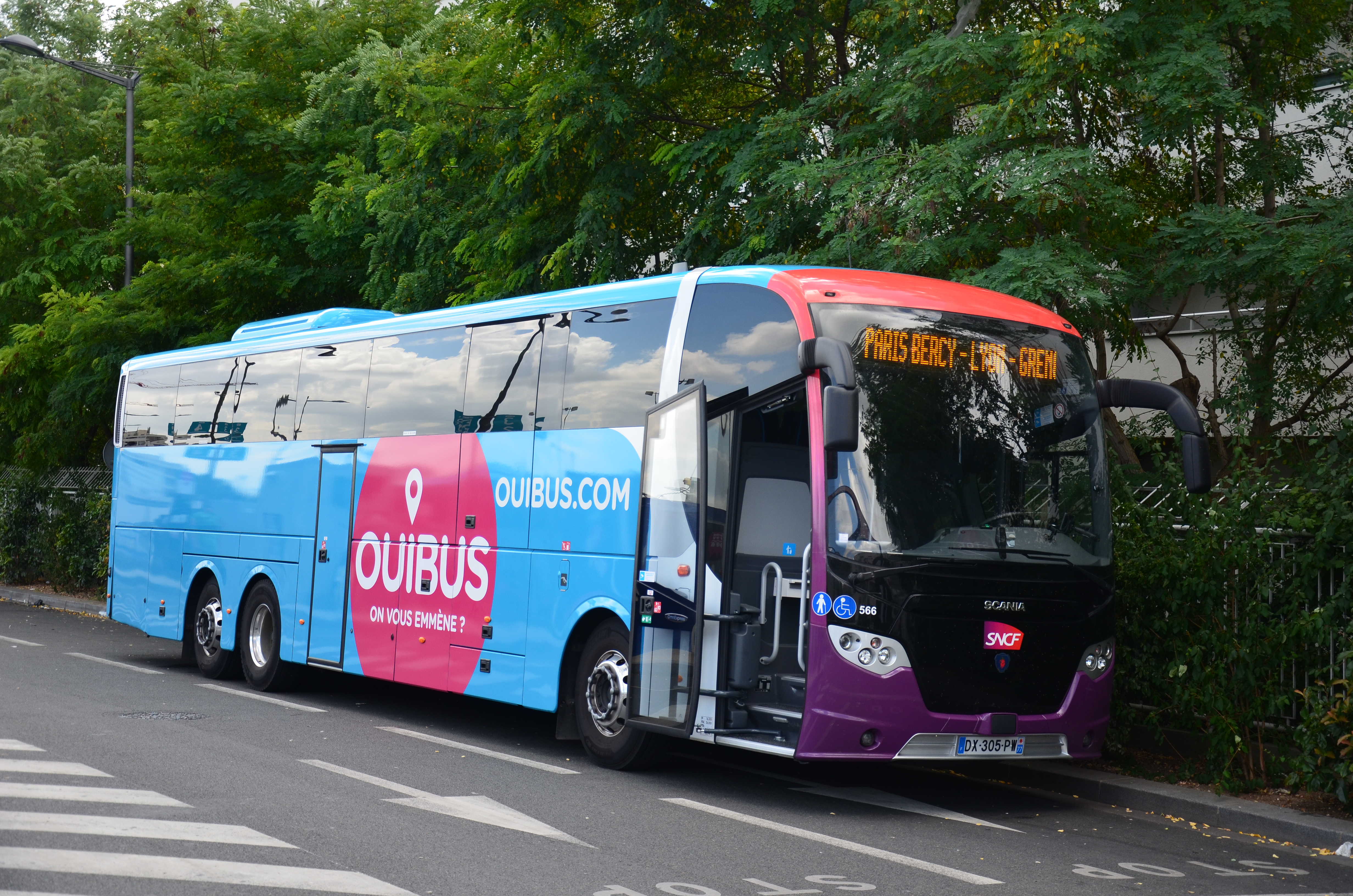 Ouibus Scania OmniExpress 6x2 - Paris Bercy