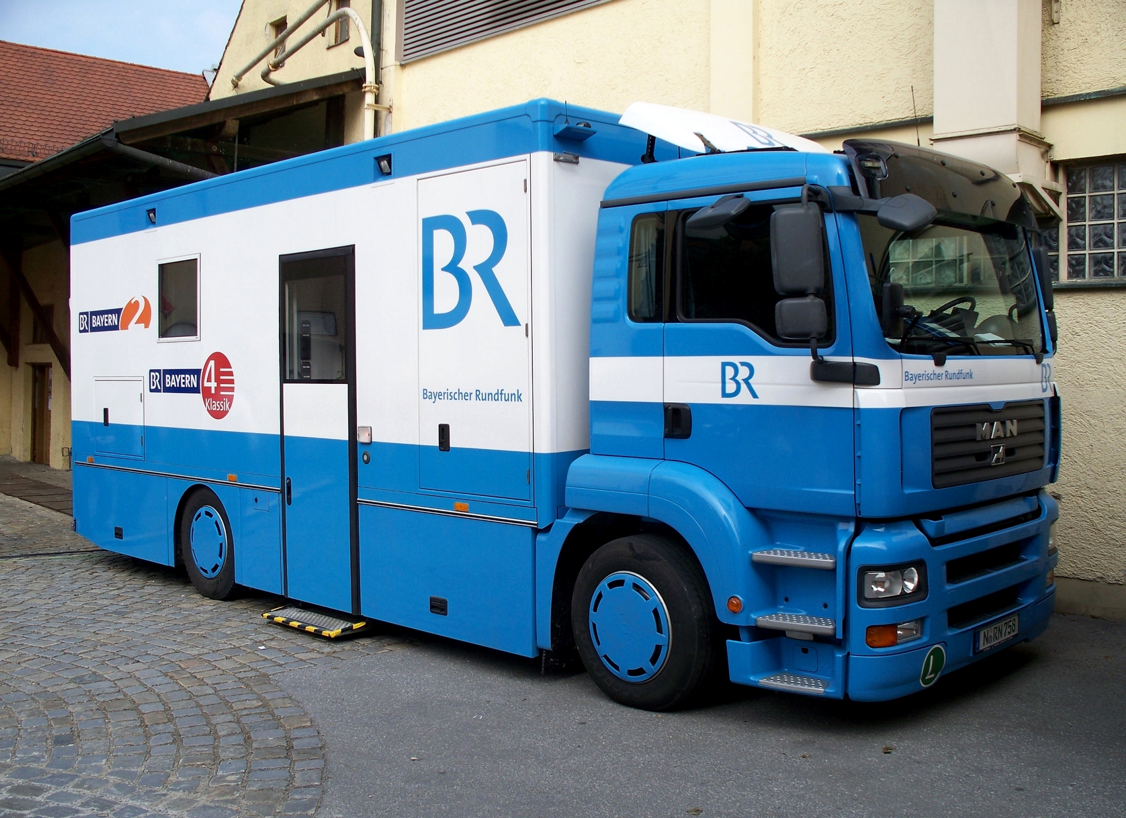 Outside broadcasting van of the Bayerischen Rundfunk