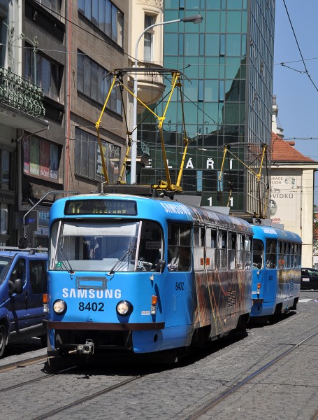 11-05-31-praha-tram-by-RalfR-13