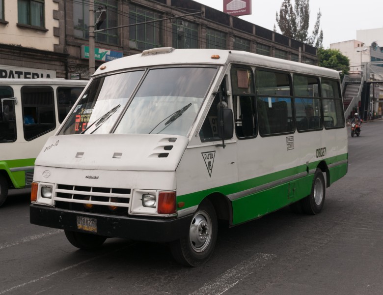15-07-20-Bus in Mexico DF-RalfR-N3S 9606