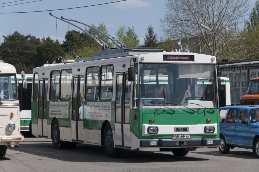 16-05-07-Oldtimertreffen-Eberswalde-Škoda 14Tr-RalfR-N3S 3802