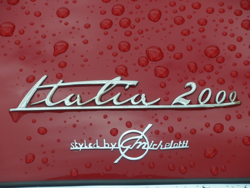1959 Triumph Italia 2000 in Morges 2013 - Italia 2000 styled by G. Michelotti boot logo