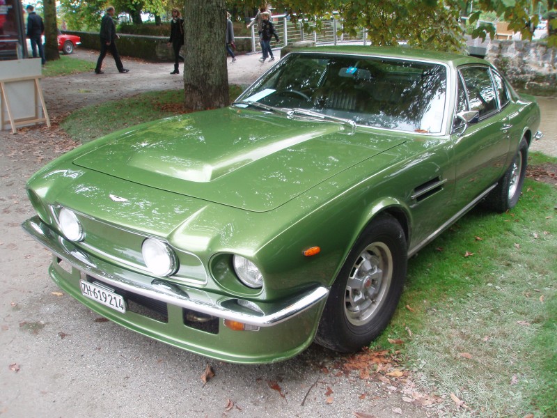 1978 Aston Martin V8 Vantage fliptail in Morges 2013 - Front left
