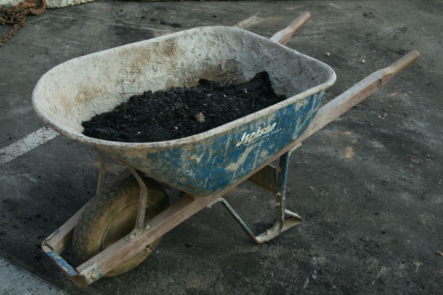 2008-07-15 Construction wheelbarrow at Duke