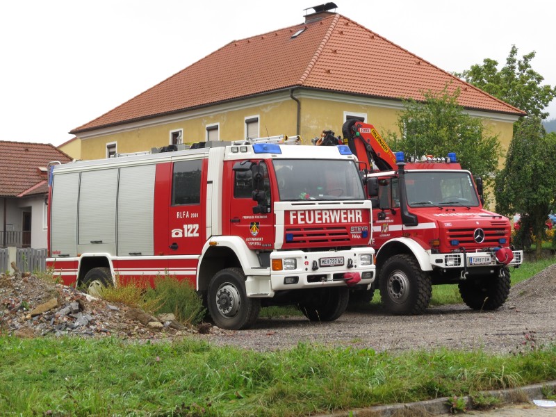 2018-09-03 (100) Vehicles of Freiwillige Feuerwehr Altenmarkt, Yspertal, Lower Austria, Austria