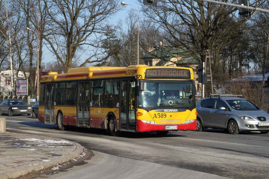 A589 Scania CN270UB Marki