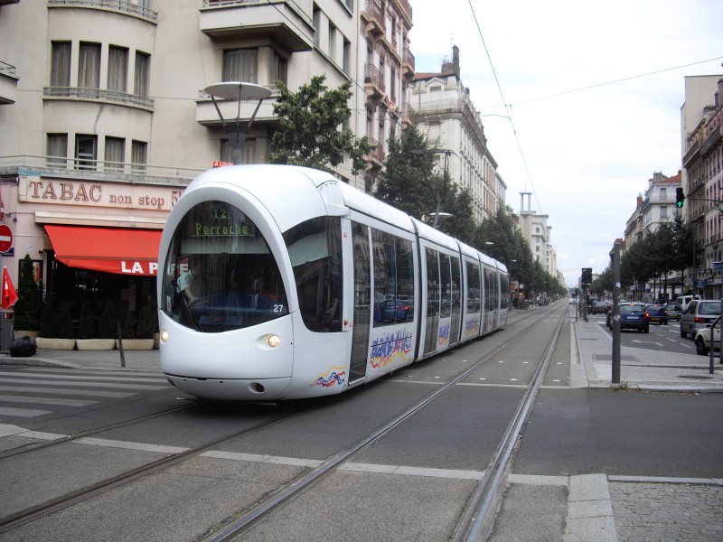 Alstom Citadis 302 - Tramway de Lyon - Ligne T2 - Centre Berthelot