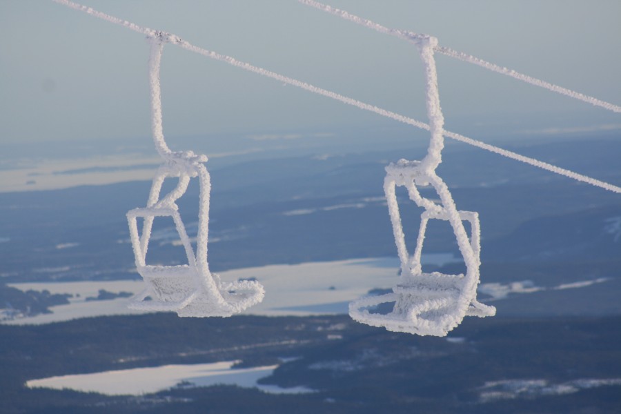 Are.Snowed up ski lift - panoramio