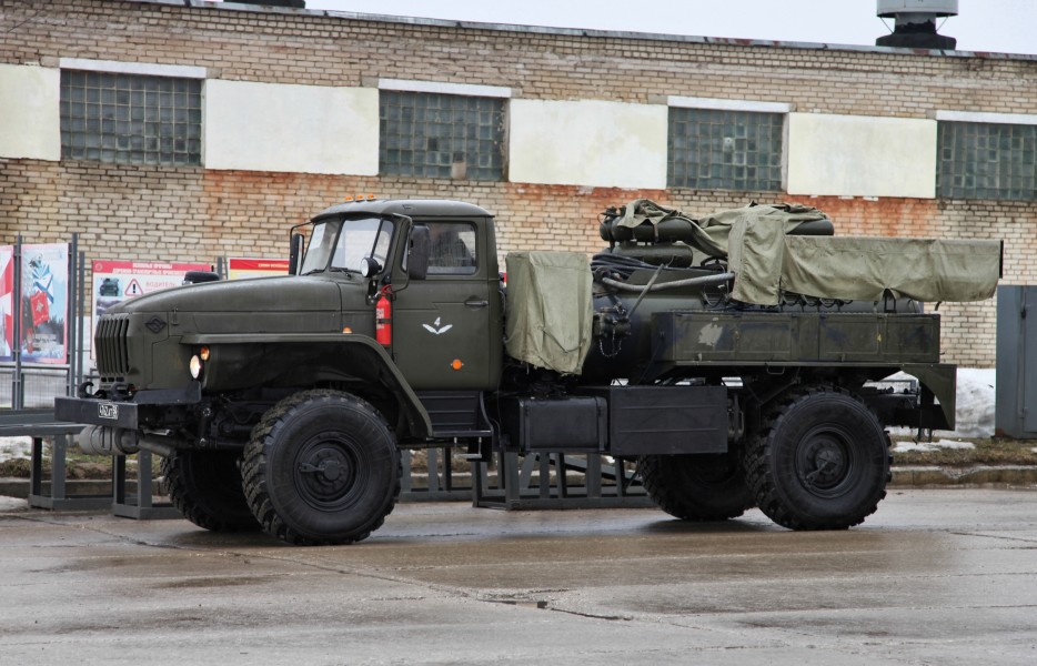 ARS-14 decontamination vehicle - Rehersal-Alabino-2012-04