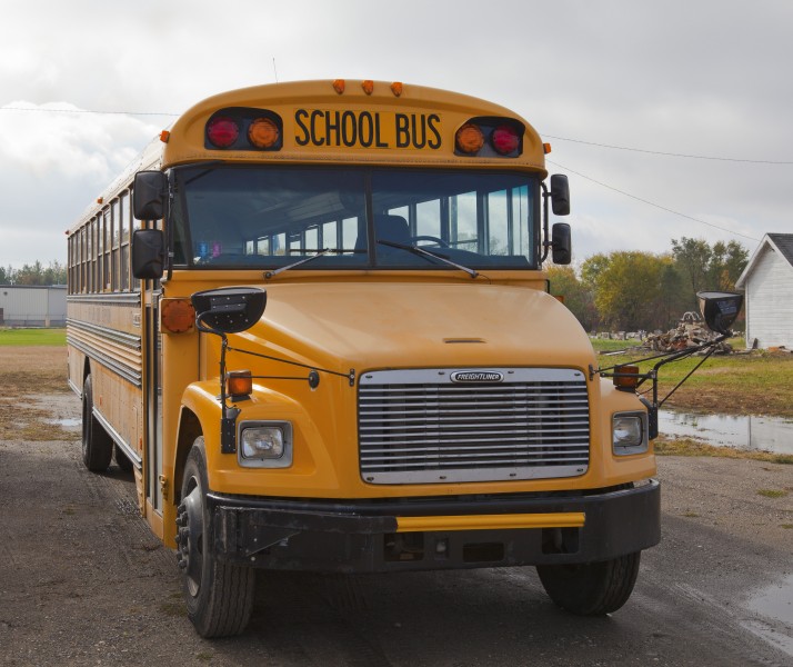 Autobús escolar, Walker, Indiana, Estados Unidos, 2012-10-20, DD 02