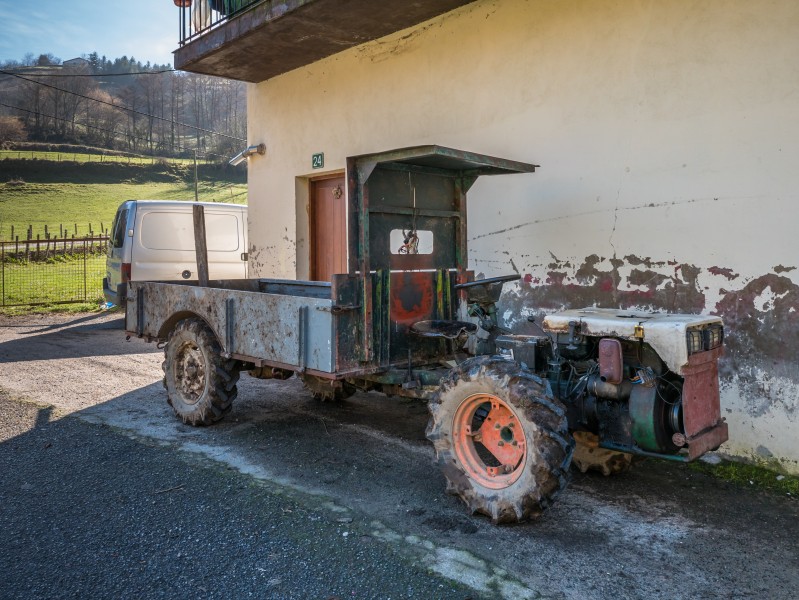 Berrobi - Tractor 01