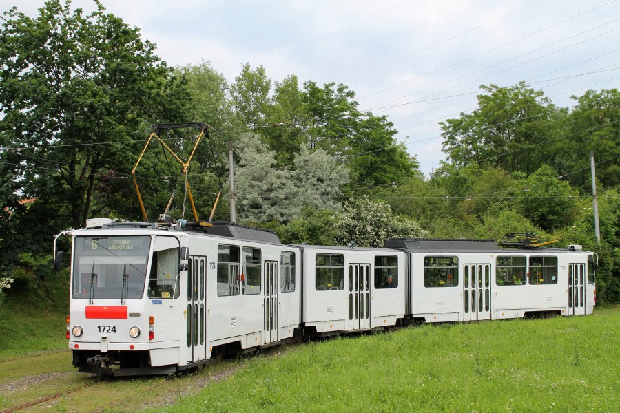 Brno, Líšeň, smyčka Novolíšeňská, zvláštní jízda BMHD.cz 2013 (01)