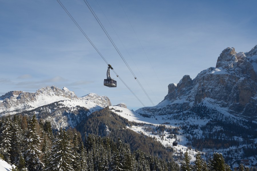 Cable car Piz Sella and the Sella group