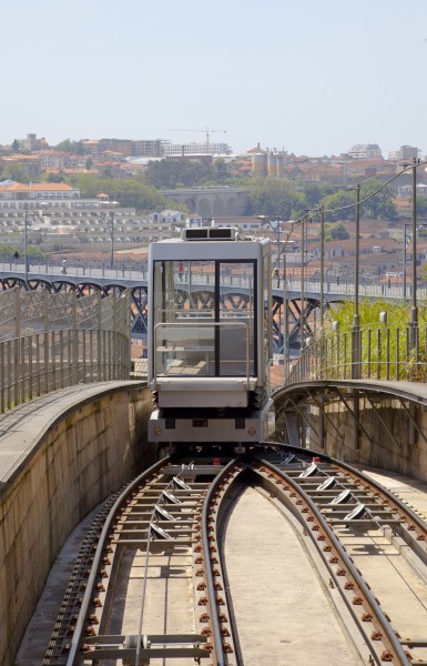 Funicular dos Guindais, Oporto, Portugal, 2012-05-09, DD 01