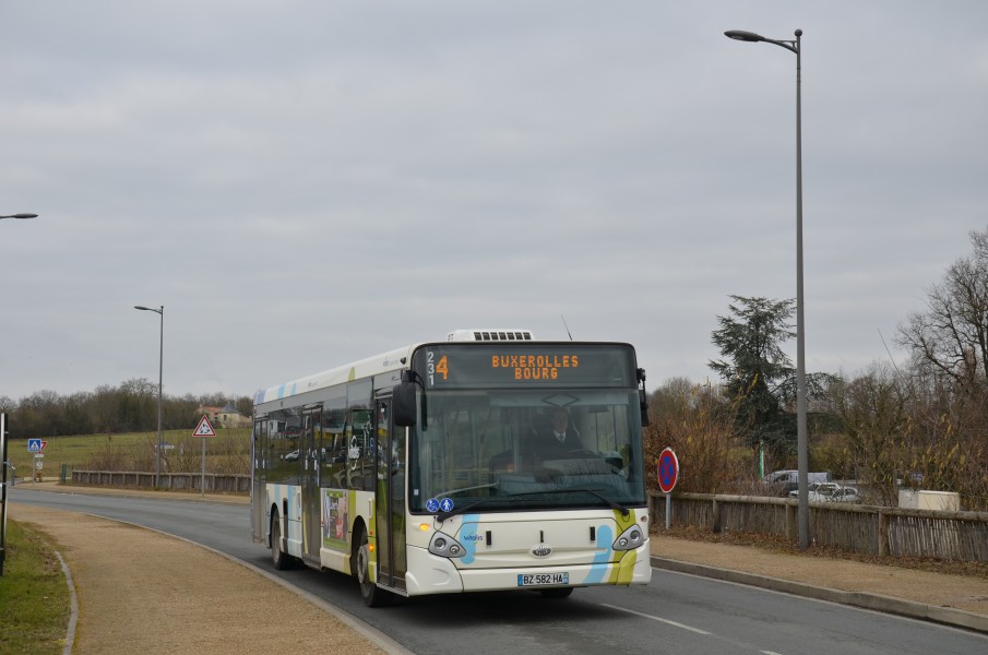 Heuliez GX 327 n°231 VITALIS Pointe à Miteau (Centre Commercial)