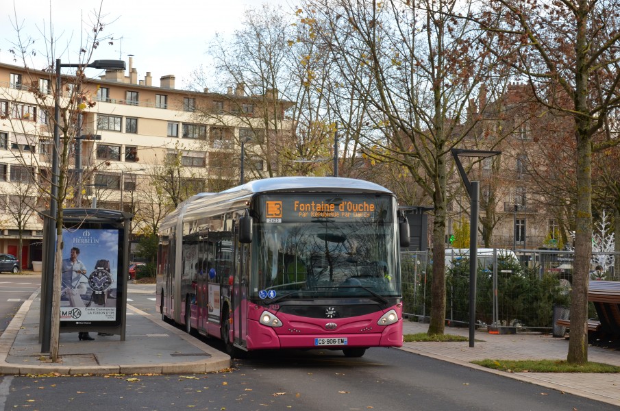 Heuliez GX 427 n°2423 République - Florian FEVRE