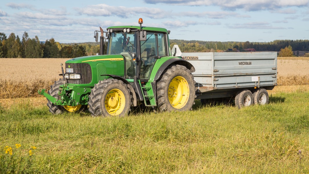 John Deere 6620 Västerby 02