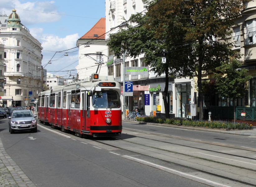 Linie 66 Wiedner Hauptstrasse nach Hst Paulanergasse