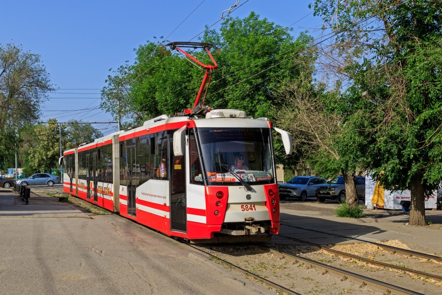 May2015 Volgograd img09 MamaevKurgan metrotram station