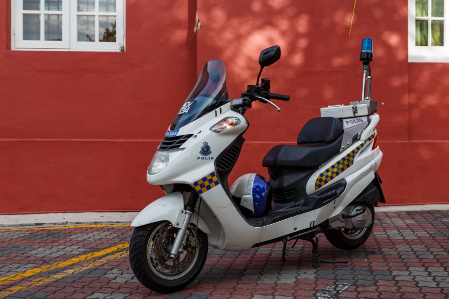 Melaka Malaysia Police-Motorbike-01