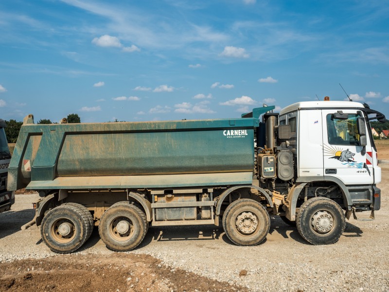 Mercedes-Benz-4141-P8196484