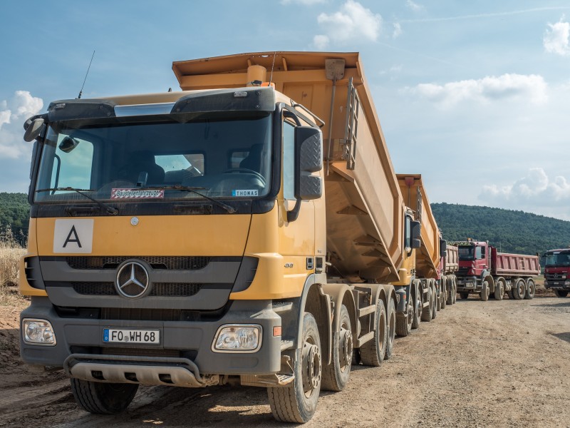 Mercedes-Benz-LKW-P8196477