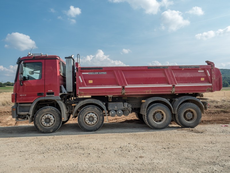 Mercedes-Benz-LKW-P8196481