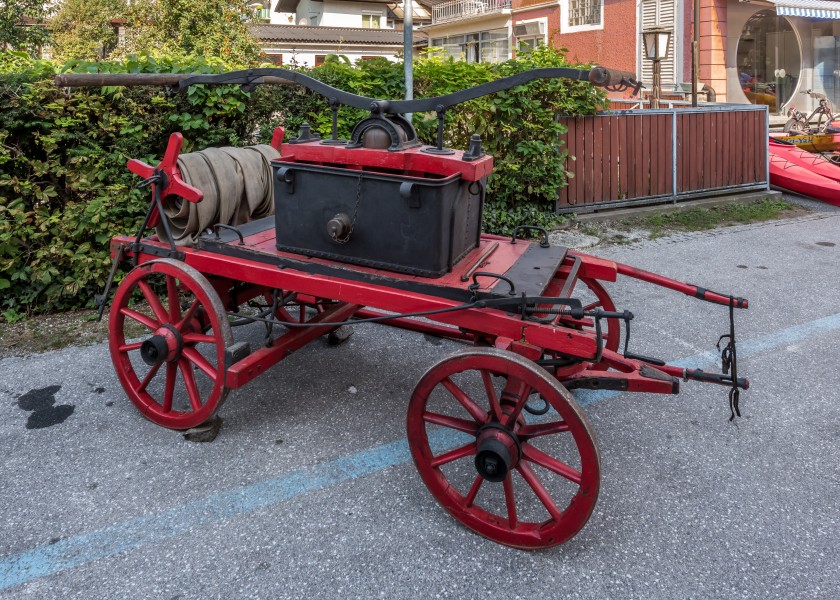 Pörtschach Karlstraße Freiwillige Feuerwehr historisches Löschfahrzeug 26082017 0548