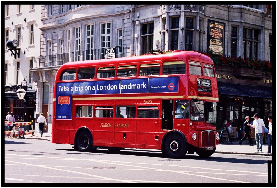 Routemaster on heritage route 9 (5)