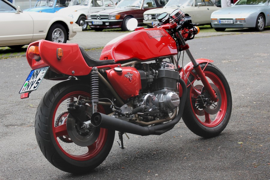 Seeley-Honda 750 Four, Bj. 1977 re. (2016-05-01 2 Sp b)