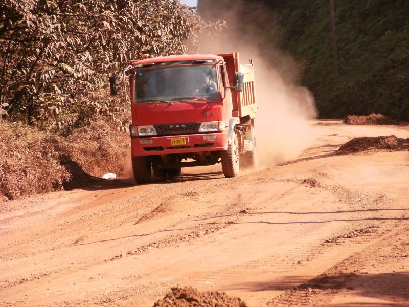 Truck on Afobaka road