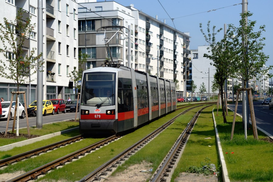 ULF B679 25 Tokiostrasse