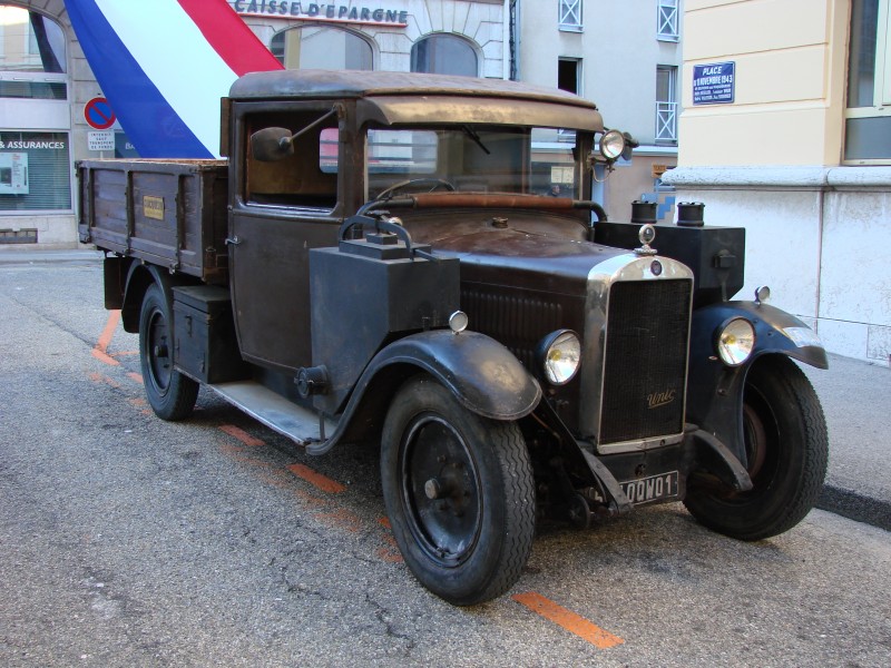 Unic années 40 - 4