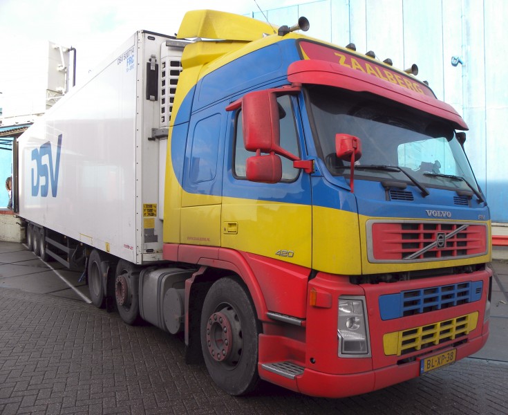 Volvo 420 FM Zaalberg