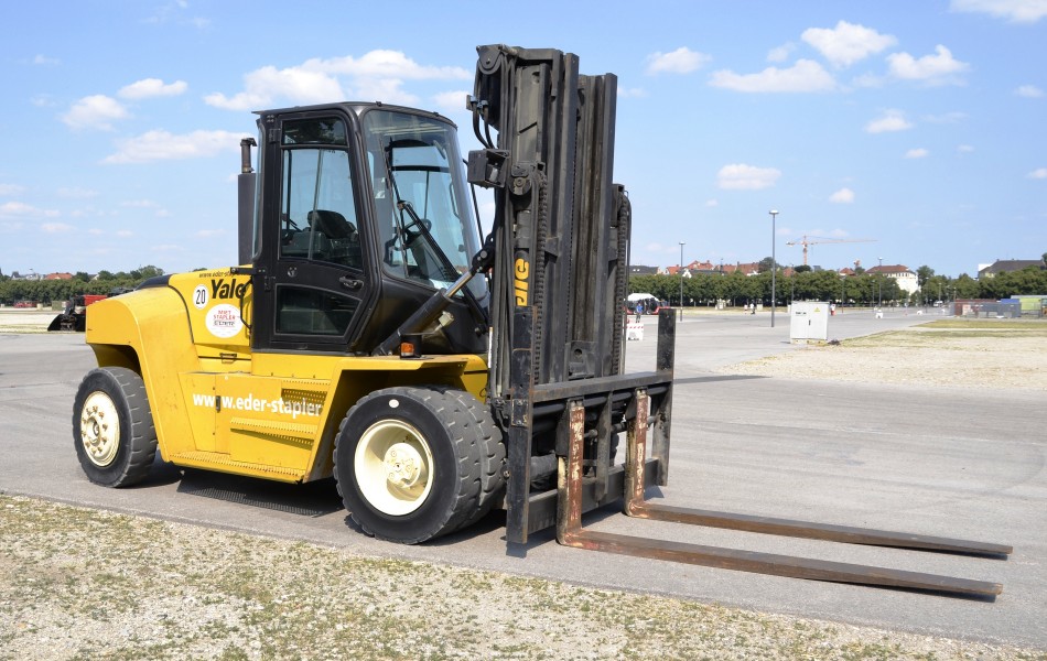 Yale forklift - 2013