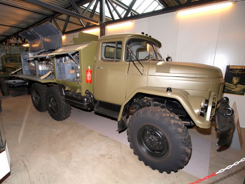 Zil-131 6x6 Air Compressor