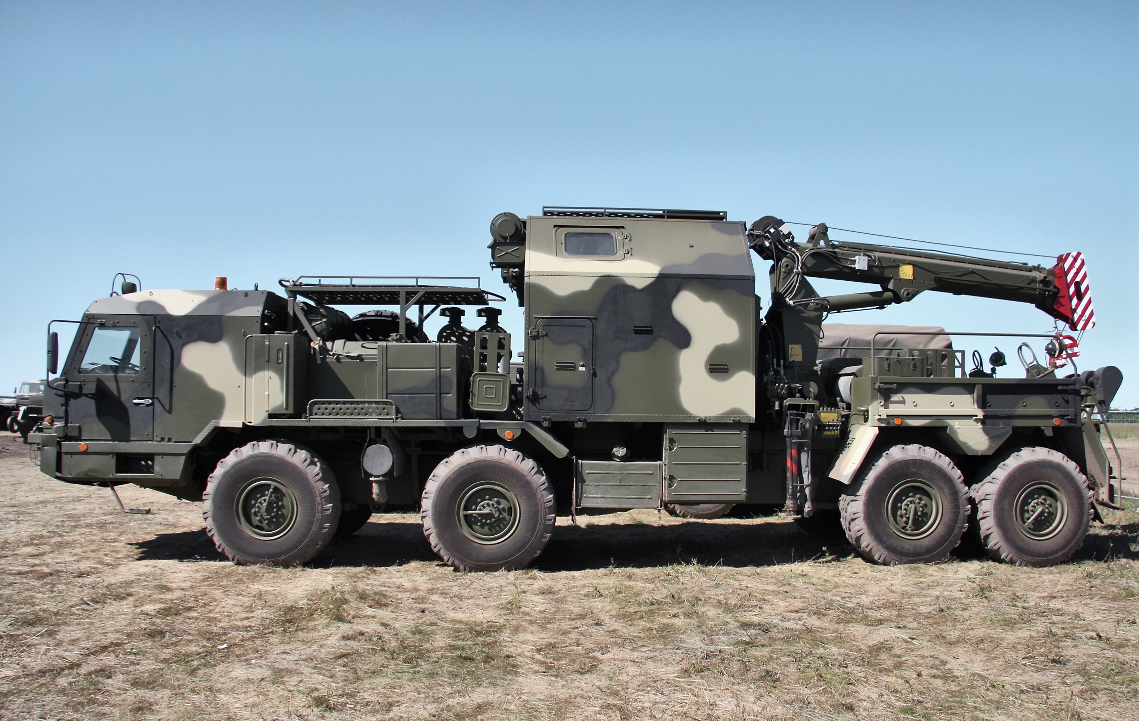 REM-KS on BAZ-6910 chassis (6)